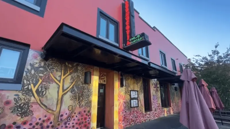 Cornucopia Bar & Burgers to close 5th Street location after 17 years
