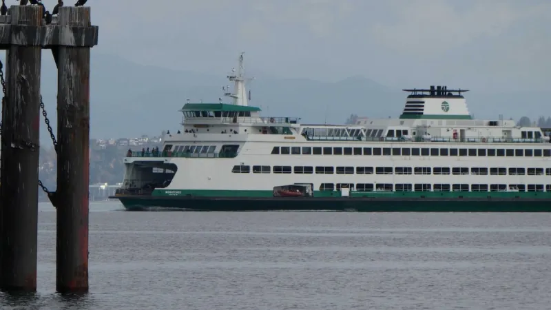 Ferguson calls for salary survey after Washington ferry sickout