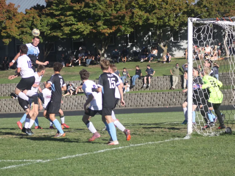Eagles suffer close soccer loss to league leader, rebound against Kennedy
