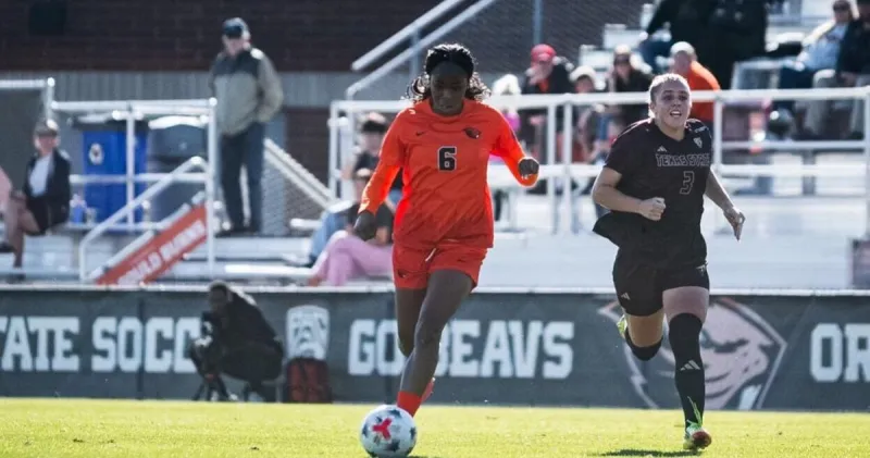 Pac-12 Conference awards: Ogbolu, Nicolson, Borso honored