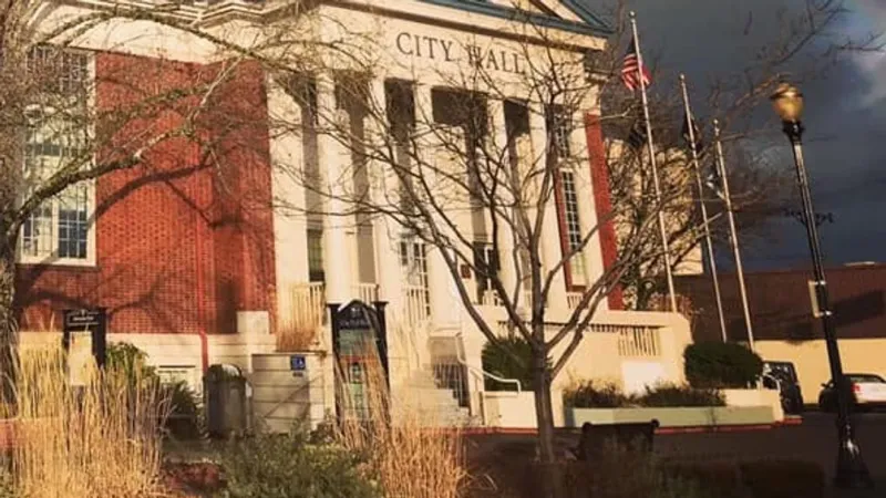 Corvallis responds to city workers' strike, outlines latest contract offer