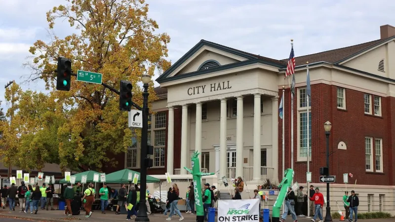 Corvallis city workers strike over union contract negotiations