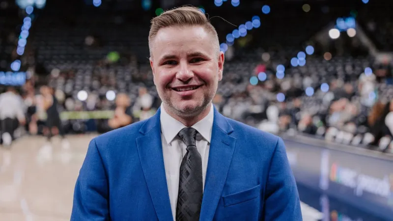 Travis Demers emerges as top candidate for Blazers TV play-by-play job