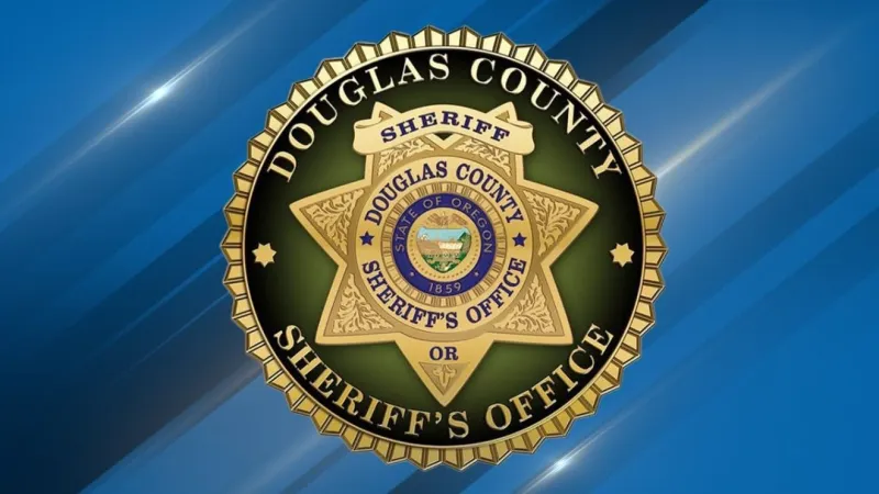 Sutherlin man killed in collision involving two log trucks near Oakland