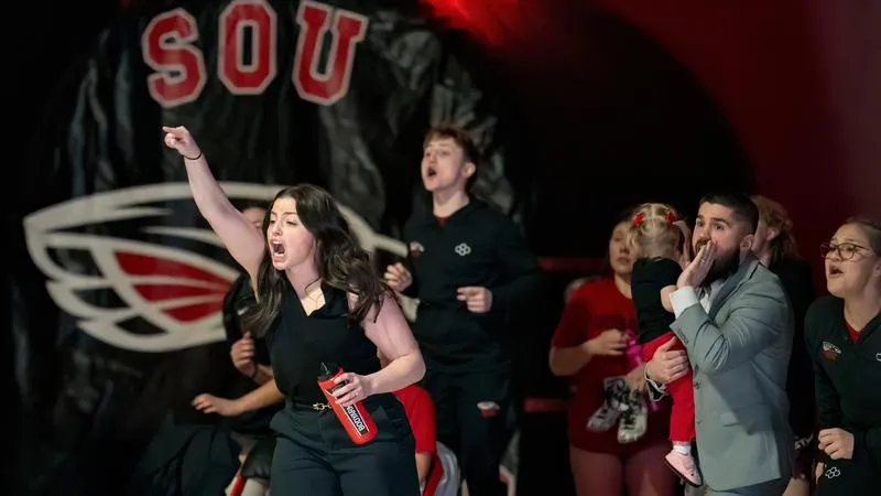 SOU tops Cascade Conference women's wrestling poll