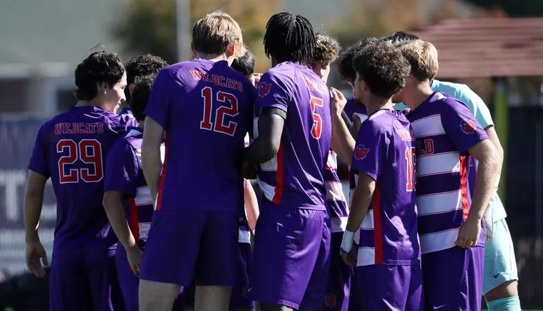 Wildcats dominate shot count, fall to Whitworth