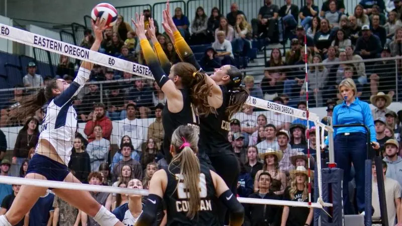 No. 5 Corban Knocks Off No. 1 Eastern Oregon, Hands Mountaineers First Loss of Season