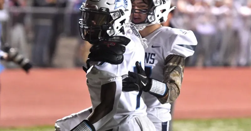 Week 7 football scores: Corvallis wins rivalry thriller