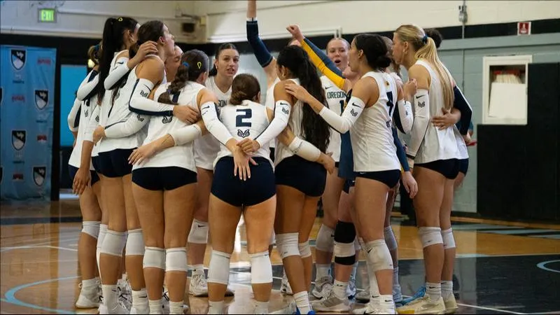 Lady Owls Close Trip With 3-Set Win at Warner Pacific