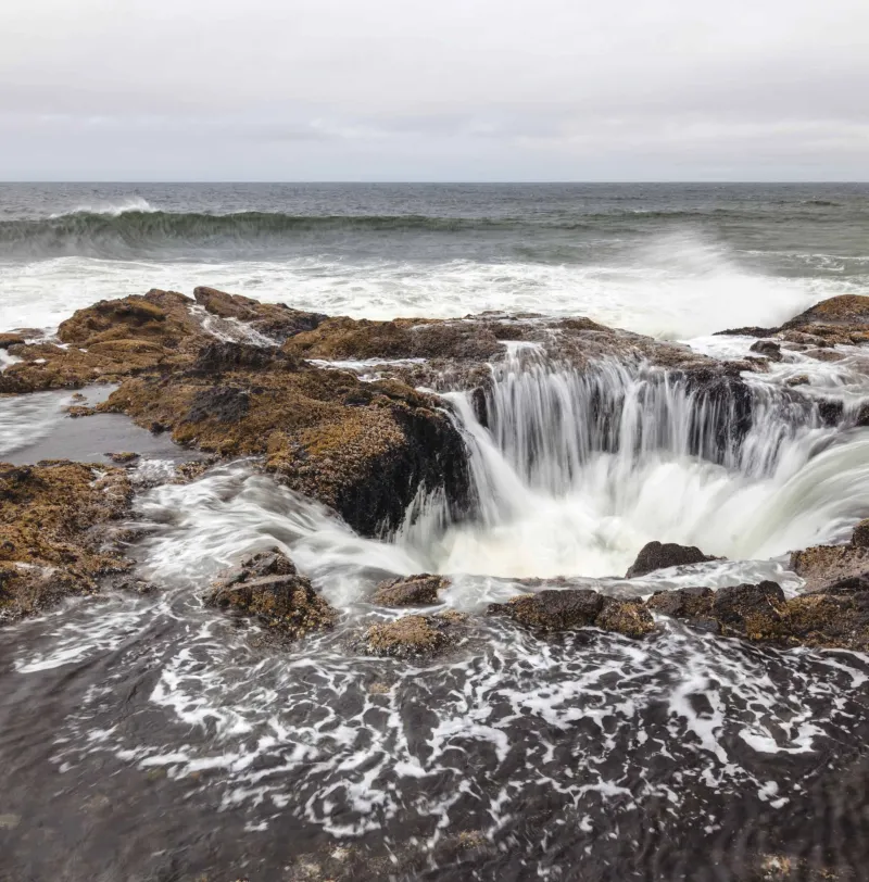 Thor's Well: The Drainpipe of the Pacific