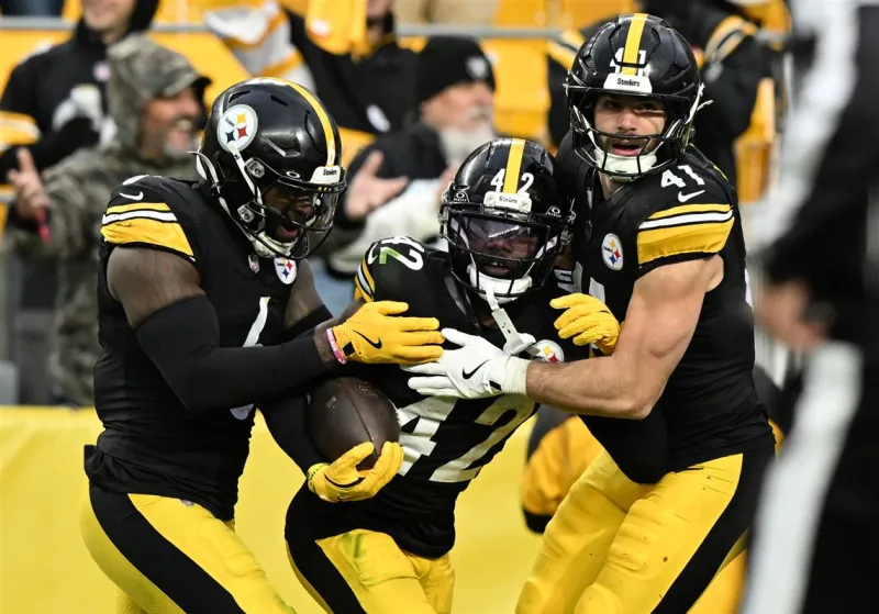 Can new Steelers DC Patrick Graham clean up the communication lapses that bit them in the past?