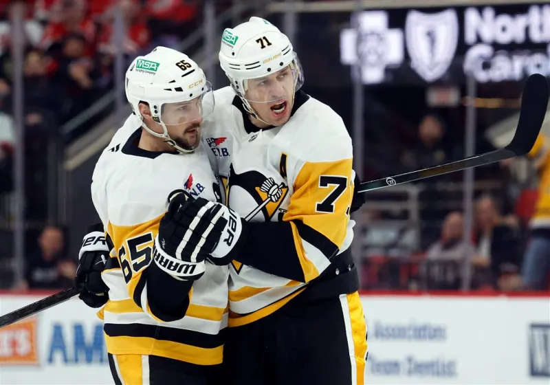 Noah Hiles: Evgeni Malkin earned the right to stick around with the Penguins