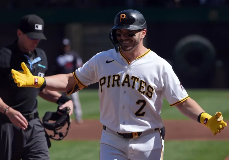 3 homers help power the Pirates in a slugfest vs. the Twins