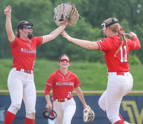 Team chemistry helped Williamsport softball secure District 2-4 three-peat