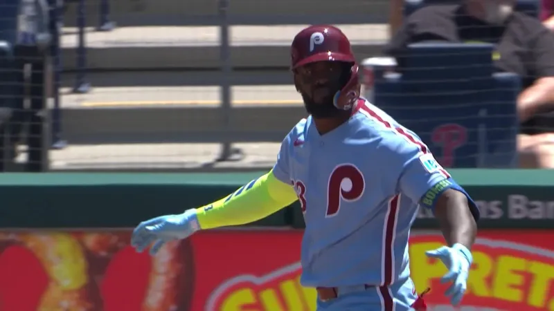 Garca homers, Wheeler sharp as Phillies beat Padres 6-4 for season...