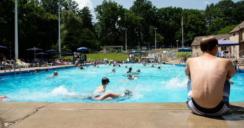 Pa. lawmakers consider heat protections for workers as temperatures climb