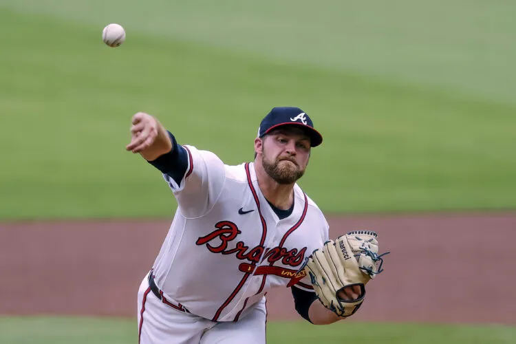 Braves complete sweep of Pirates