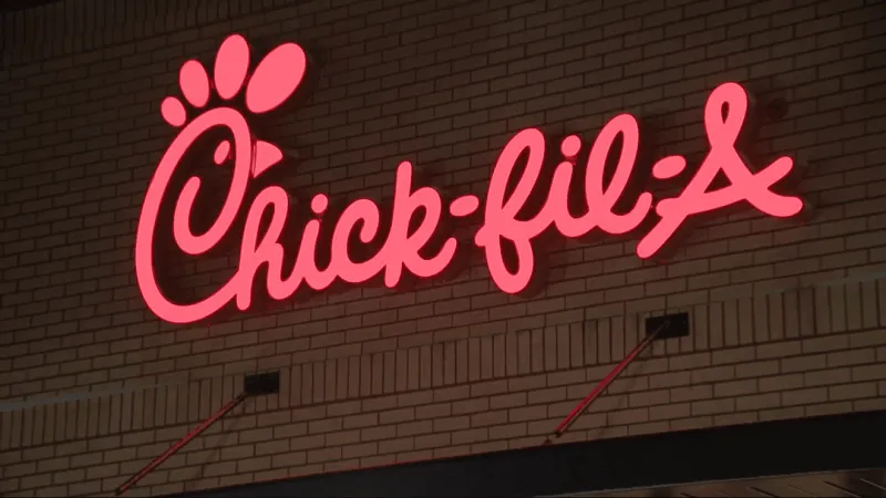 3 kids arrested after taking stolen car to Chick-Fil-A, leading officers on chase: police