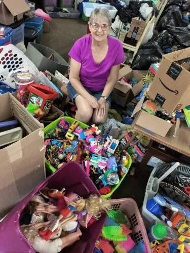 Thrifting for a cause