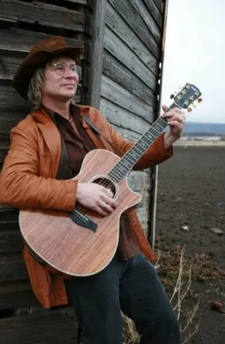 John Denver tribute to perform Friday in Warren