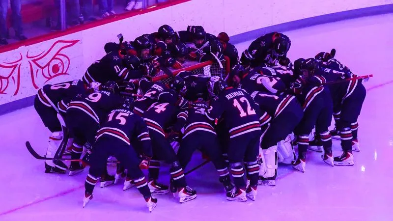 RMU Men's Hockey Lands 28 AHA All-Academic Honorees