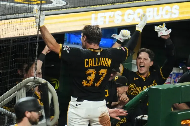 Rookie hits two HRs, lifts Pirates past Dodgers