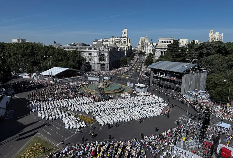 Pope Leo's Corpus Christi Mass and procession in Madrid draws 1.2 million