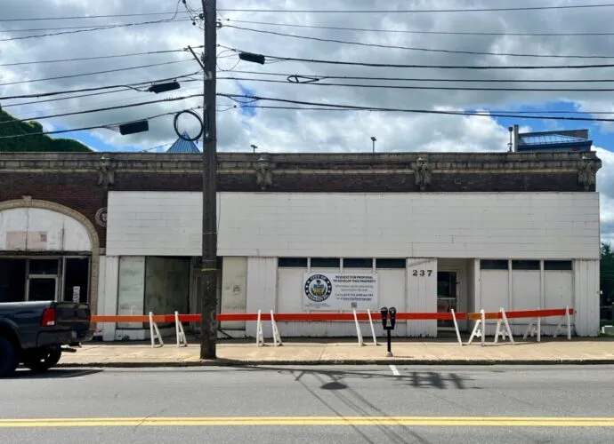 Warren RDA rejects demo plans for site