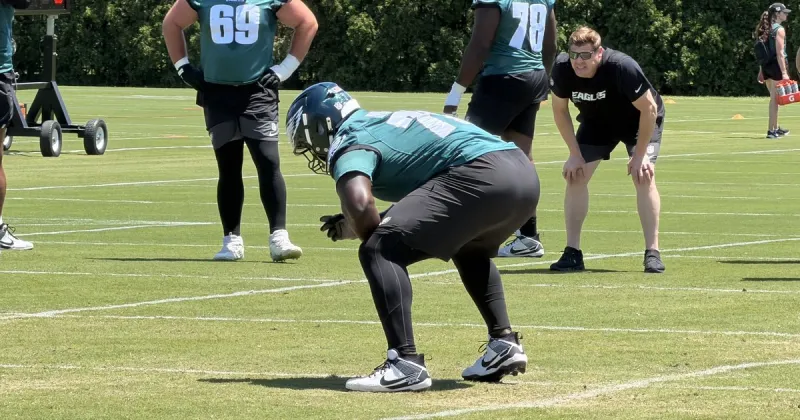 Eagles rookie NFL player comparisons: OG Micah Morris