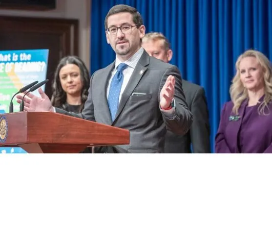House proposal would limit online gambling from inside schools