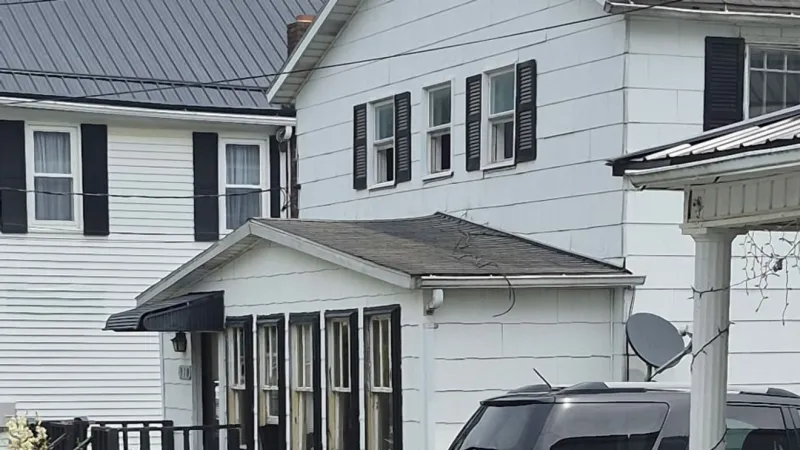 911: Bomb squad called to Northern Cambria home