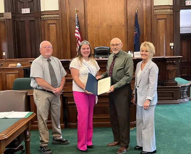 Commissioners proclaim June as Dairy Month