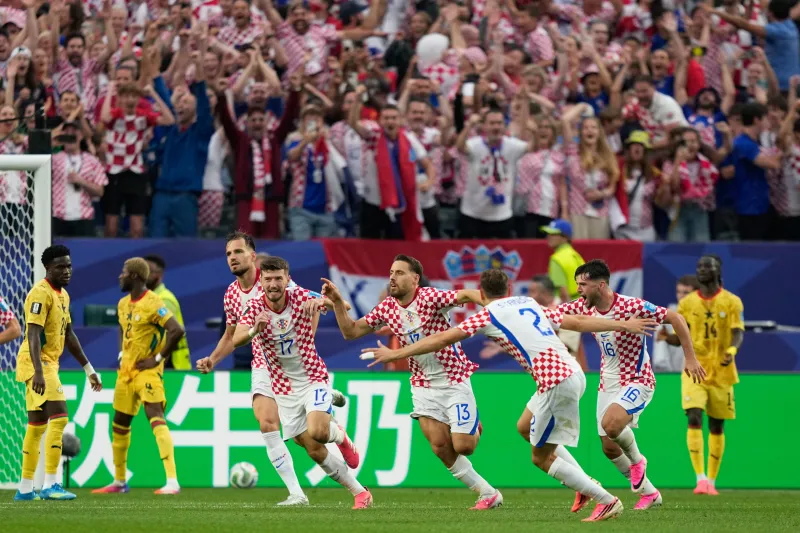 Vlai scores winner as Croatia beats Ghana 2-1 to reach World Cup knockout stage