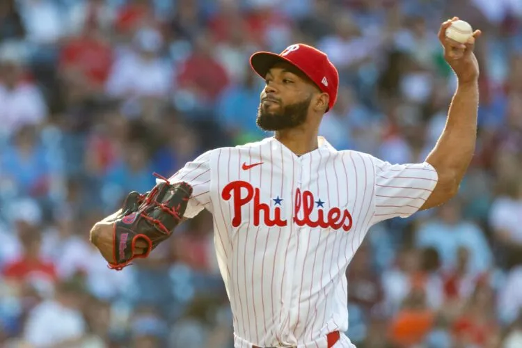 Phillies' Sanchez is 1st to 10 wins