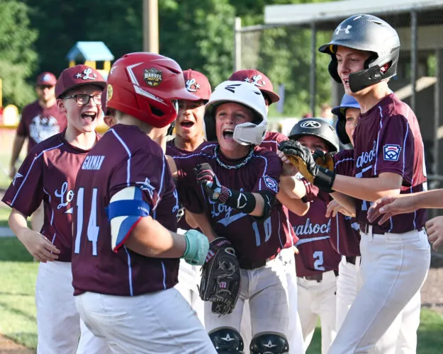 Loyalsock majors defeat East Lycoming in close game 7-4 to advance to winners' final