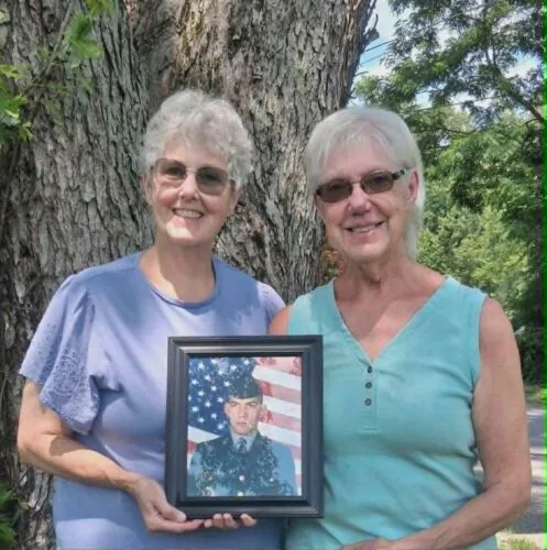 Annual memorial artisan event benefits veterans