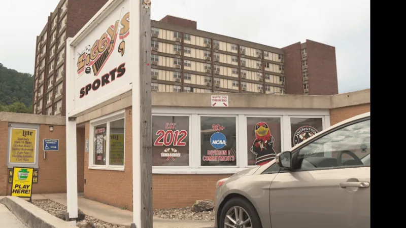 Johnstown Tomahawks unveil new front office location & merchandise store