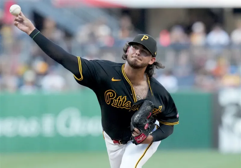 Jared Jones is pulled after six perfect innings, then Joey Bart's late homer beats the Pirates