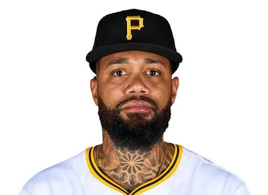 Bucs' pitching woes continue in loss to Braves