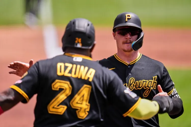 Pirates sweep Brewers on finale of first half