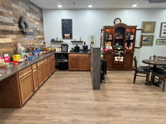 Rouse Estate announces opening of cafe, gift shop