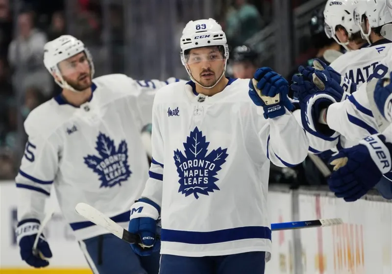 Report: The Penguins agree to terms with Nick Robertson before his arbitration hearing