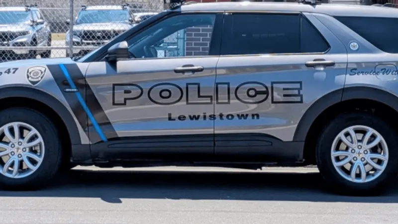 Police respond after Lewistown officer told man who admitted to texting child 'get going'