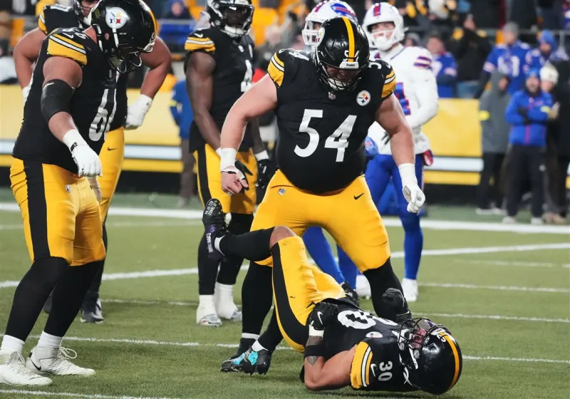 Steelers training camp countdown: Zach Frazier has a chance to follow in the footsteps of other Steelers greats at center