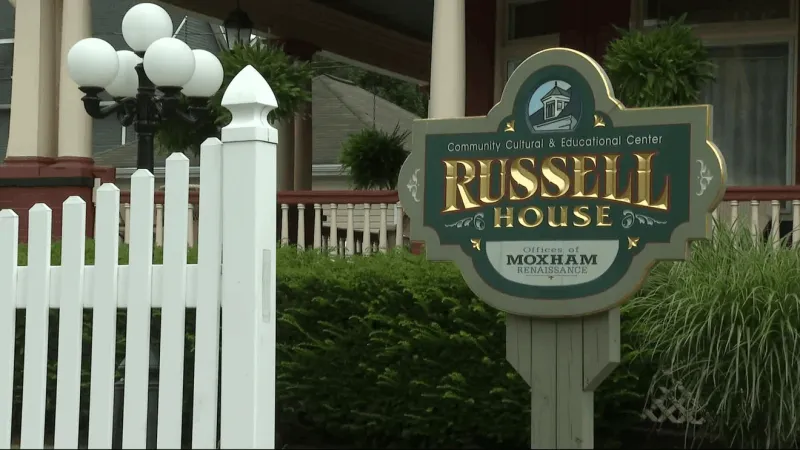 Area retired nurses attend monthly meetup at Moxham Russell House