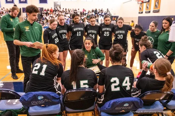 Women's Basketball Recognized with WBCA Academic Team Special Mention
