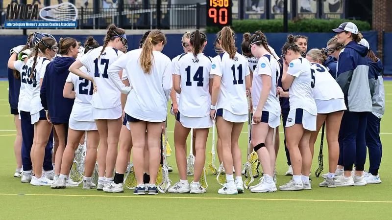 Women's Lacrosse Earns IWLCA Academic Squad Honors, 11 Named to Honor Roll