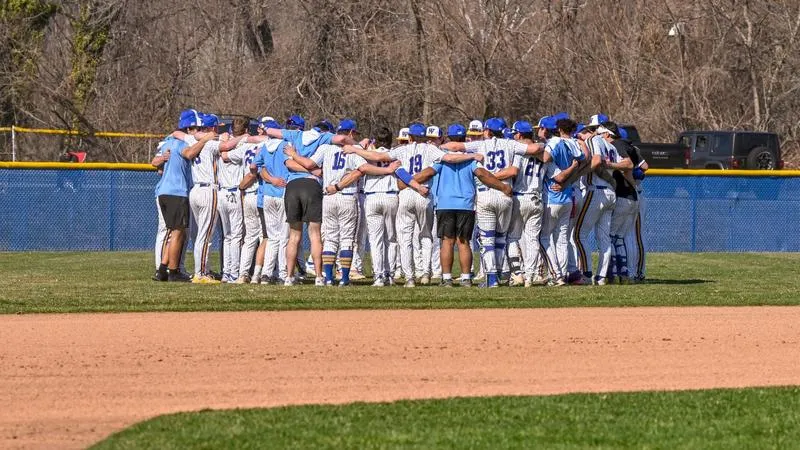 Baseball Earns ABCA Team Academic Excellence Award