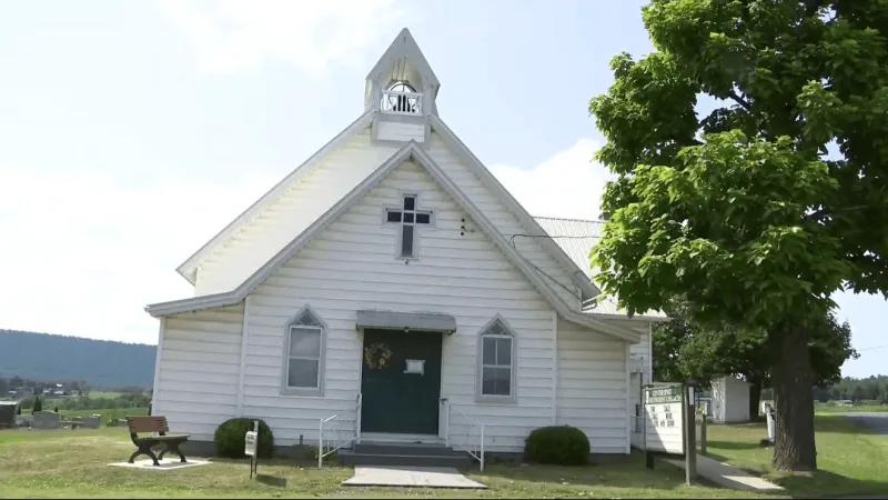 Former church in Fulton County to go up for auction