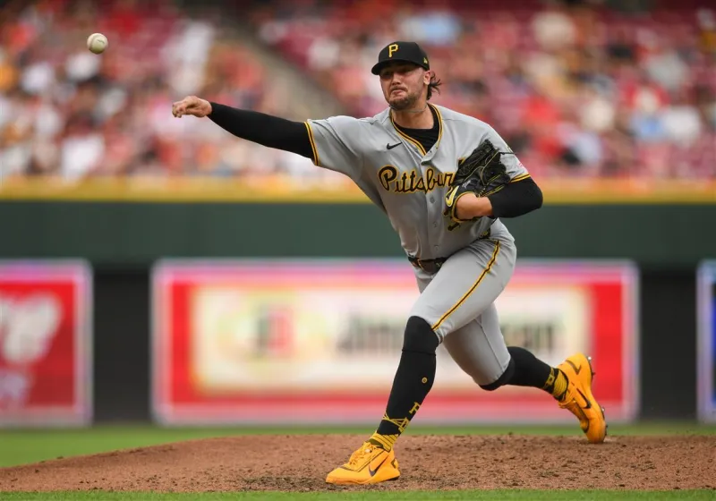 Pirates bullpen and defense collapse again in 4th consecutive defeat